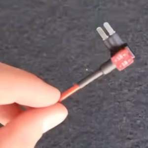 ฟิวส์แท๊ป 12V Micro-2 25 Piece Add-a-Circuit Car Fuse Tap and Holders Pack (Lot of 25 Automotive Micro 2 Blade Fuse Adapters)