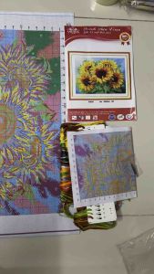 Tranh thêu kín Hoa hướng dương vs8250 kích thước 50x65cm
