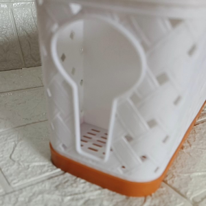 3 warna !!! Tempat sendok plastik / tempat sendok anyam / tempat sendok tempel sekat 3