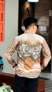 KEMEJA PREMIUM RAJENDRA BATIK FLORIST