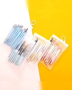 8 Pcs Mini Makeup Brush Set With Bag Foundation Blush Eyeshadow Mixed Eyelashes Eyebrow Berus Mekap Professional Beauty