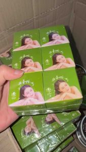 ครีมเขียว กล่องใหม่ 💢สินค้าขายดี💢 💢สาว, สูงส่วน, ธรรมดา, ผู้หญิง 👩👩👧👦