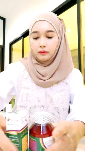 KeeTra PROPOLIZ MOUTH SPRAY ลดอาการแก้เจ็บ คอขับ เสม อักเสบ ฤทธิ์ฆ่าเชื้อ และบคลุมที่เรียการอักเสบ