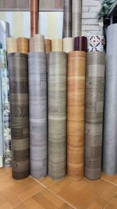 Thảm nhựa PVC trải sàn nhà Simili vân gỗ nhám sần hàng Việt Namlzd