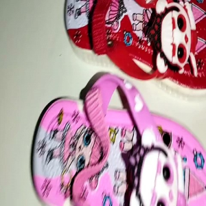 Sandal Anak Balita dan Bayi Bunyi Tali Belakang Motif Lucu Warna Random