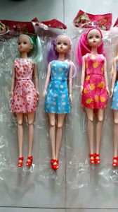 1 bé Búp bê 11 khớp cao 30cm mắt vẽ bằng nhựa chỉ phân loại màu tóc