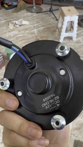 Mô tơ quạt dàn nóng 12v lắp cho xe mẹc 16 chỗ