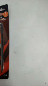 Kikir gergaji ukuran 4 inchi merk yozuri bentuk segitiga