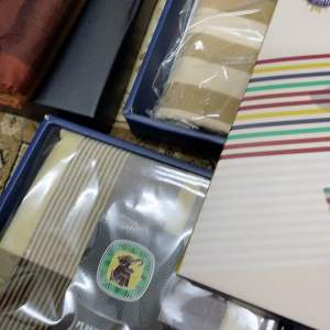 kain pelikat multi color Gajah duduk