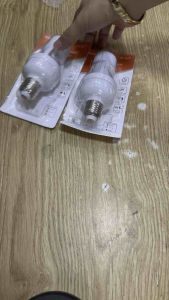 Đui đèn cám ứng E27 ra E27 tiện dụng