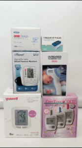 Paket Lengkap Alat Kesehatan 5 in 1 ( Tensimeter Digital Termometer Gun OximeterAlat Cek Kolesterol Asam Urat Gula Darah EasytouchAlkohol Swab dan Free Baterai )