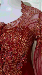 Atasan Kebaya Wisuda Maroon & Payet Modern