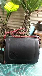 Tas Selempang Wanita Handbag Formal Pramugari Maskapai: Bahan Premium Natural Kulit Sapi Warna Hitam