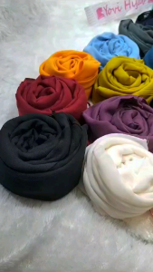 Kerudung Jilbab Segi Empat Tasel & Hijab Paris Jadul Jambul Polos