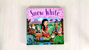 Igloo Books Snow White with a Pop Up on every page!