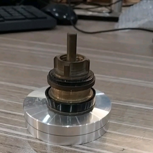 Westrend urinal piston valve brass type men toilet for mainteance water leaking .