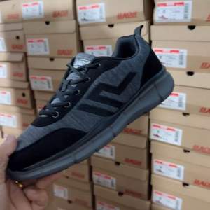 🌸 รองเท้าผ้าใบผู้ชายแบรนด์บาโอจิ (Baoji) แท้ 100% เบาสูดๆ ค่ะ - รุ่น BJM637 สีเทา สีกรมพื้นขาว สีดำออกเทา 41-45 ราคา 690 ฿ (เช่า 1,390 ฿) รับการลงประกัน 100% ค่ะ