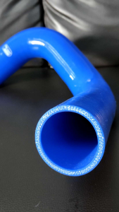 ท่ออินเตอร์ ท่อต่ออินเตอร์ คูลเลอร์ นิสสัน นาวาร่า Navara D40 ท่อนขวา ท่อนถุง ตรงรุ่น ติดตั้งง่าย อายุการใช้งาน 2 ยั่งยืน ท่ออินเตอร์คูลเลอร์