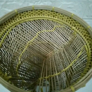 Bubu Perangkap Ikan Bambu: Alat Penangkap Ikan Tradisional