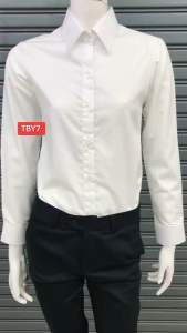 เสื้อเชิ้ตแขนยาวผู้หญิงเข้ารูปสีขาวนวล คนทำงาน นักศึกษา