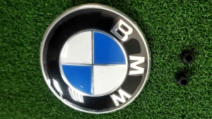 BMW E36 E46 E39 3 5 SERIES HOOD BONNET EMBLEM BADGE
