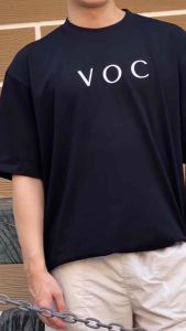 VOC.BKK: OVERSIZED T-SHIRT : ORIGINAL LOGO (VOC)