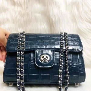 Túi đeo nữ da bụng cá sấu thật màu xanh đen ánh navy size 22cm