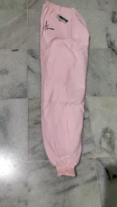 Celana Training Olahraga: Pilihan Terbaik untuk Pria