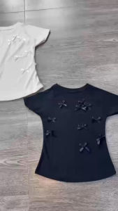 Áo thun len tâm đính nơ cổ tròn tay ngắn ảnh shop chụp dưới 55kg