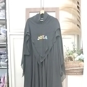 Syaira Broken White & Syaira Black by Jozaclothing