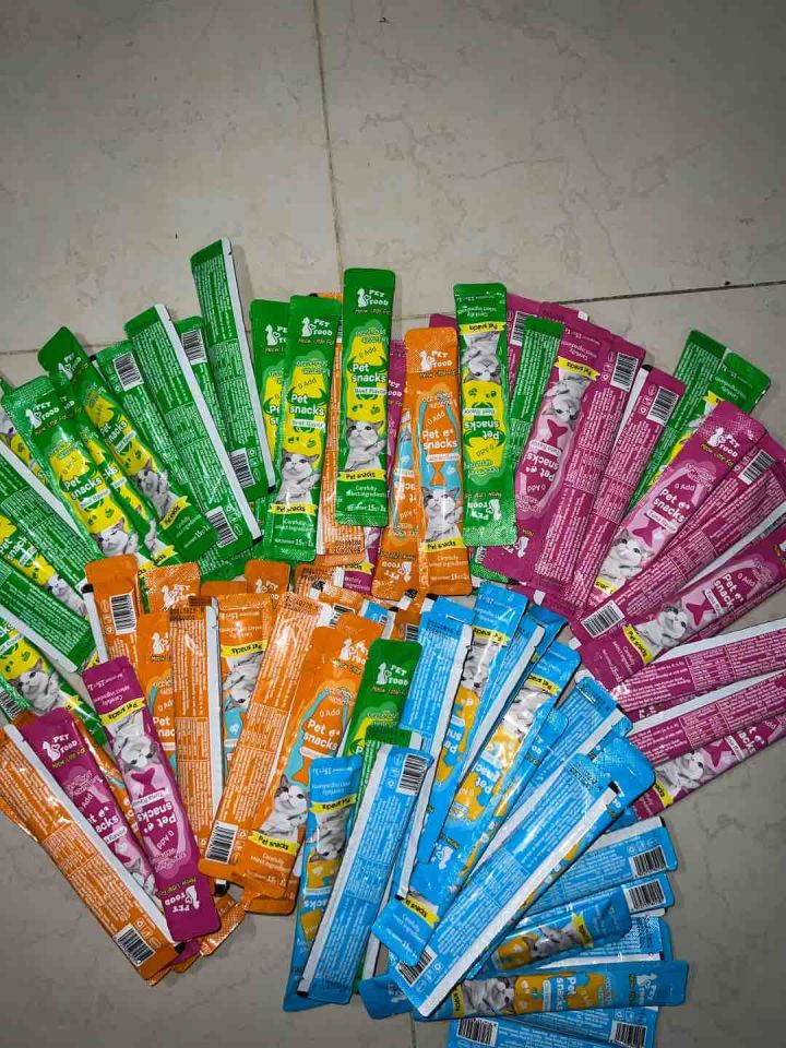 P21 Pet snack Cat stick Pet stick wholesale cat snack cat treat wet food cat strips