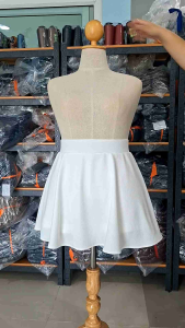 กางเกงกระโปรงสาวอวบ ผ้าวุลเวฟ เอว33-38นิ้ว ความยาว17นิ้ว ยางใหญ่สูง2นิ้วขอบเรียบทั้งตัว กระโปรงทรงพริ้วใส่สบาย