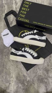 SEPATU MAHONK MAXBOLD LUNAR BLACK WHITE ORIGINAL BRAND LOKAL