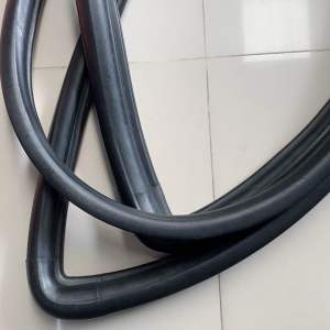 ผลิตภัณฑ์ ยางกระจกหน้า รถตู้หัวจรวด LH112 125 172 184 รุ่น ใช้ยางดึง ยางกระจกหน้า Haiec LH112 ของใหม่ ตรงรุ่น