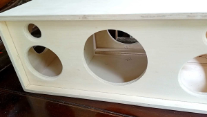 Box speaker 2 1 subwoofer 6 inchi middle 4 inch tuwiter 1 5 inch+ lubang radiator