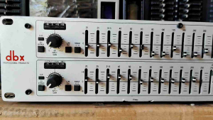 DBX231S ของแท้ดั้งเดิม DBX เครื่องปรับแต่งความถี่สัญญาณเสียง อีคลอไลเซอร์ Dual Channel 31 Band EQ