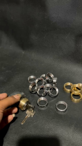 Drat pengunci kuncian kunci stang vespa vbb vnb tahun tua dsb bahan kuningan chrome detail original bagus murah grosir eceran