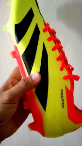 sepatu. bola adds predator elite 30 yellow orange( size 43 )