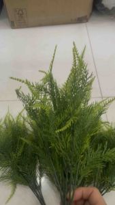 Cành nhựa Bông bi lá măng