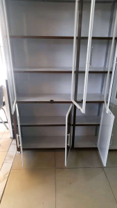 ตู้โชว์ใส่หนังสือ 120 CM / โครงเหล็กหุ้มอลูมิเนียม