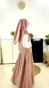 NEW ARRIVAL 2025 - CUTETRIK ONESET SETELAN ROK ANAK PEREMPUAN TANGGUNG REMAJA CHAFIYA TERBARU 2025 UMUR 10 12 13 14 15 16 17 18 TAHUN MODEL KOREAN STYLE VEST ROMPI SET ROMPI KEKINIAN ROK SIMPEL CASUAL CANTIK MOTIF GARIS STRIPE
