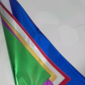 Kertas Emas Metalik Mengkilat & Marmer: 25 Lembar Untuk Desain Interior