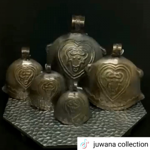 Klontongan Kuningan Antik & Kluntung Sapi Bandul Besi