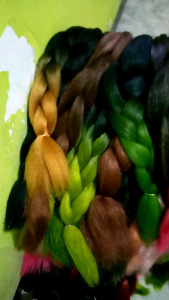 Rambut Sambung iket tengah 2 warna: Tips & Trik