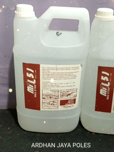 Mill 51 Wax Strip Pembersih Lantai Vinyl Pelunak Lapisan Sealer Finish - 4 Liter