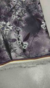 Kain gradasi motif | Kain motif pinggir | kain motif bunga | kain seragaman keluarga | kain seragaman bridesmaid | kain meteran murah | jual kain armany silk | kain terbaru