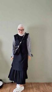 FASHION WANITA /TUNIK ISTI / FASHION MUSLIM / KAOS KATUN / MODEL POLOS