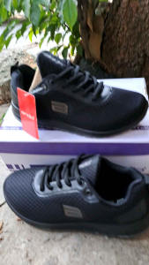 Sepatu sekolah Ando ZORA tali full black sz 33-40