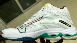 Mizuno Wave Wlz7 Import Sepatu Volly Voli Mizuno Terbaru Olahraga Pria Volly Mizuno Volly Ball Mizuno Terbaru Terlaris Ball Voli Wlz5