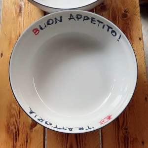 Brand New Branded Trattoria Porcelain Serving Bowl - Japan Surplus